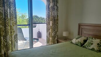 Green and Blue View Apartment Albufeira