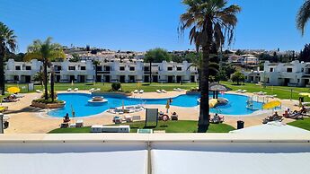 Green and Blue View Apartment Albufeira