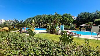 Albufeira 2 Terrace Town House
