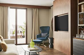 Thompson Madrid, by Hyatt