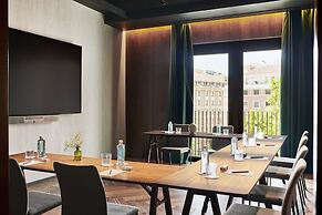 Thompson Madrid, by Hyatt