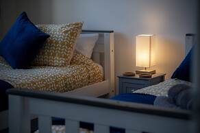 Johnnys Cove - 2 Bedroom - New Hedges