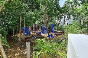 Private Garden Condo by Concierge4u