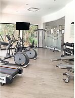 Private Garden Condo by Concierge4u