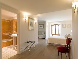 Hospedium Hotel La Lozana