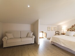 Hospedium Hotel La Lozana