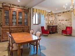 Hospedium Hotel La Lozana