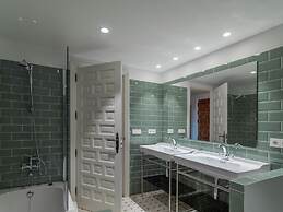 Hospedium Hotel La Lozana