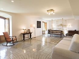 Hospedium Hotel La Lozana