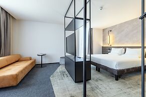 Novotel Liverpool Paddington Village