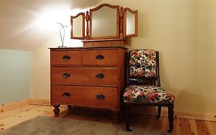 Wesley House Holiday Cottages