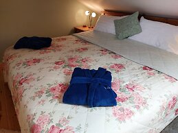 Wesley House Holiday Cottages