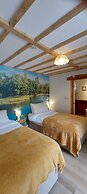 Wesley House Holiday Cottages