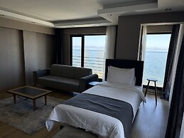 Şehrar Suit Hotel