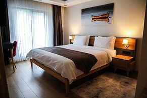 Şehrar Suit Hotel