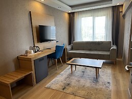 Şehrar Suit Hotel