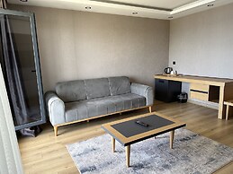 Şehrar Suit Hotel