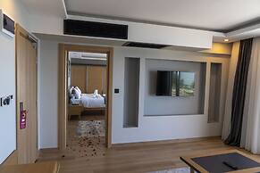 Şehrar Suit Hotel