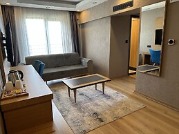Şehrar Suit Hotel