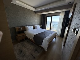 Şehrar Suit Hotel