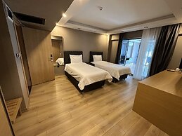 Şehrar Suit Hotel