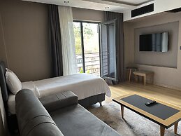 Şehrar Suit Hotel