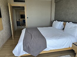 Şehrar Suit Hotel
