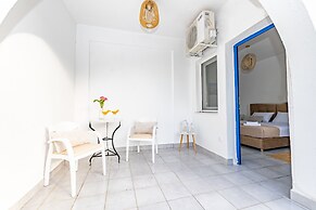 Theo Bungalows Kriopigi