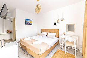 Theo Bungalows Kriopigi