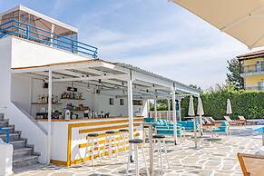 Theo Bungalows Kriopigi