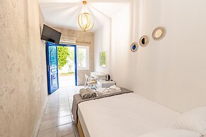 Theo Bungalows Kriopigi