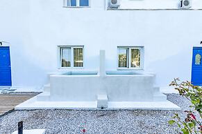 Theo Bungalows Kriopigi