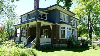 The Captain's House bed & breakfast