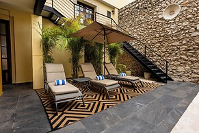 Kuxtal Hotel Boutique