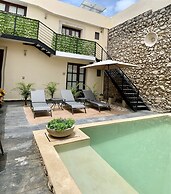 Kuxtal Hotel Boutique