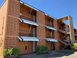 Nightcap at Barkly Hotel