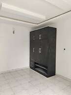 Beautiful 2-bed Apartment in Badore, First Unity