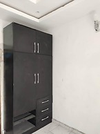 Beautiful 2-bed Apartment in Badore, First Unity