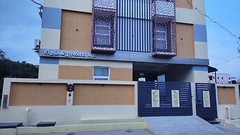 Hotel Rhythm Grand Suite