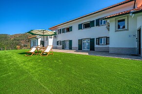 Central Suites Arouca