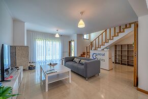 Central Suites Arouca