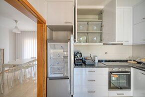 Central Suites Arouca