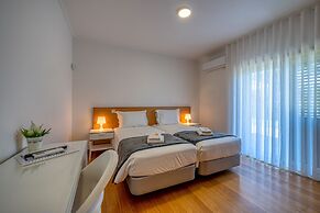 Central Suites Arouca