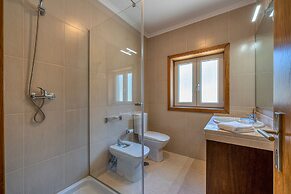 Central Suites Arouca