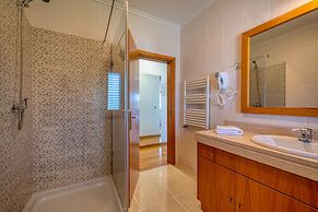 Central Suites Arouca