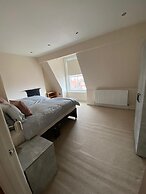 Monthly, Short, Stays 2-bed Apartment in Reading
