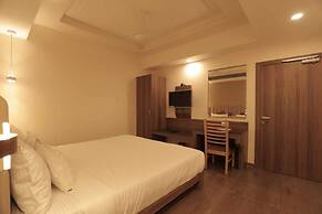 Pride Biznotel Gir Sasan