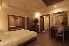 Pride Biznotel Gir Sasan