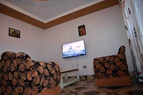 Stay.Plus Mara Holiday Homes