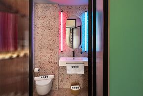 Coeo Peña Design Apartments